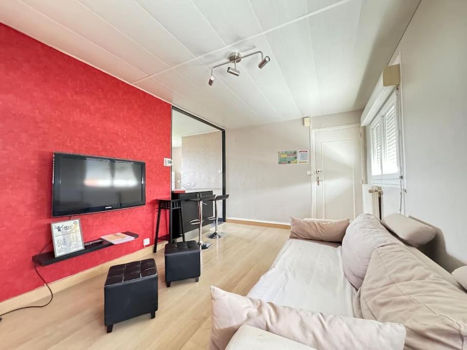 Appartement F2 Proche Axes Principaux - Claude Guichard 클레르몽페랑 외부 사진